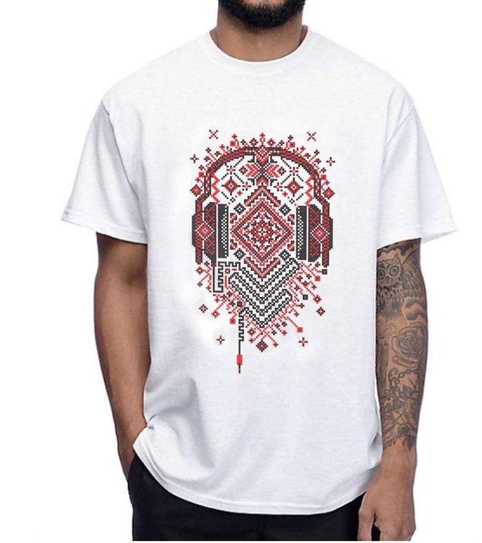 

ФУТБОЛКА МИ З УКРАЇНИ "ПІСНЯ"