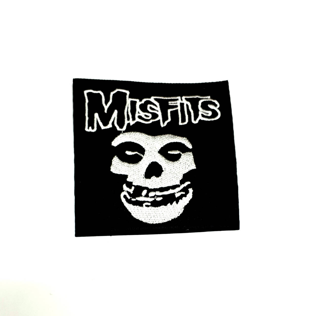 

Нашивка термо с вышивкой " Misfits"