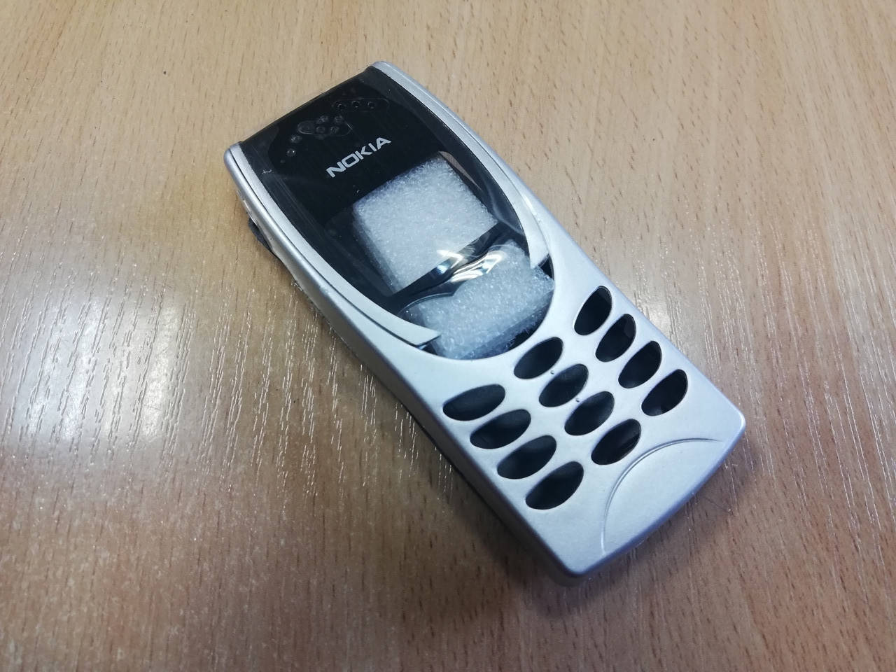 

Корпус для Nokia 8210