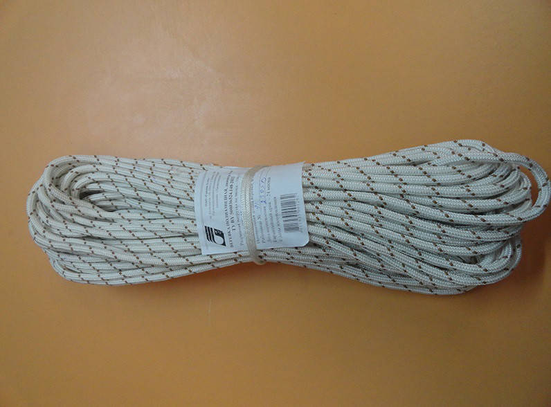 

Шнур альпинистский, статический, полиамидный 10мм , 2400кг