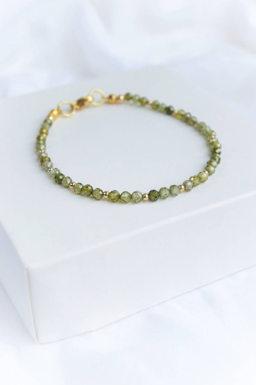 

Женский цирконовый браслет