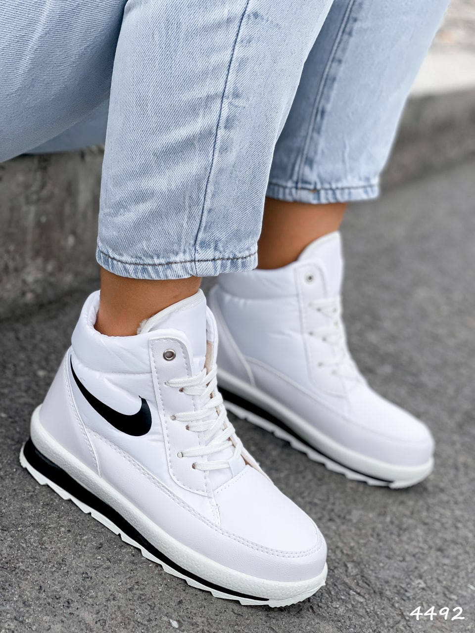 

Зимние кроссовки женские дутики белые, Белый