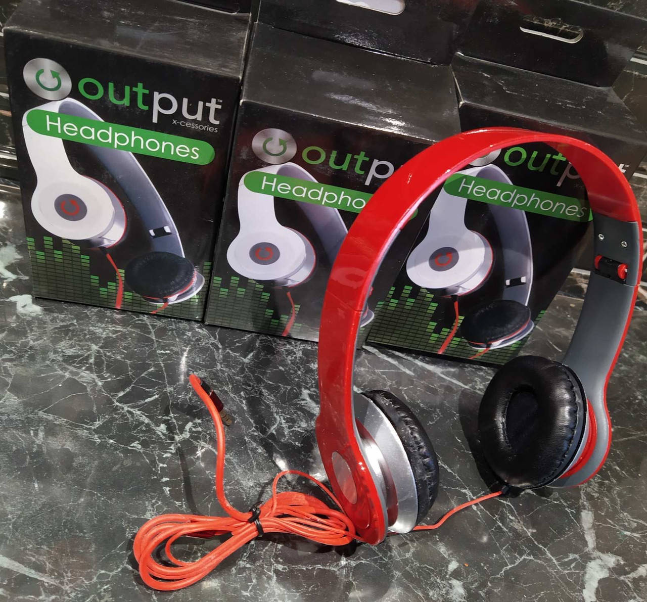 

Проводные наушники X-cessories output tuborg, Разные цвета