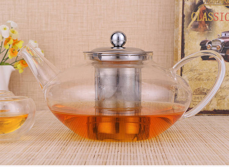 

Чайник заварочный стеклянный с нержавеющим ситечком GLASS 1200 мл.