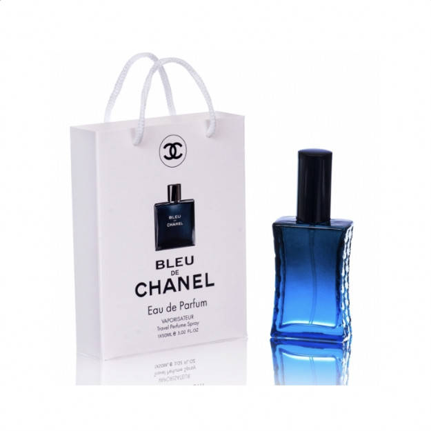 

Chanel Bleu de Chanel - туалетна вода в подарунковій упаковці 60ml для чоловіків