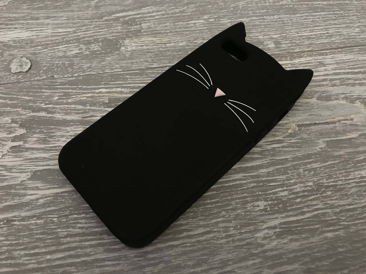 

Резиновый 3D чехол для Apple iPhone 5 / 5S / SE Усики черный