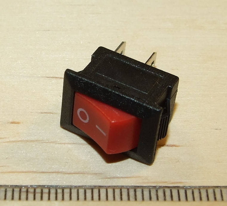 

B081 Малая Двухконтактная фиксирующаяся кнопка вимимикач включения для электроники Красная