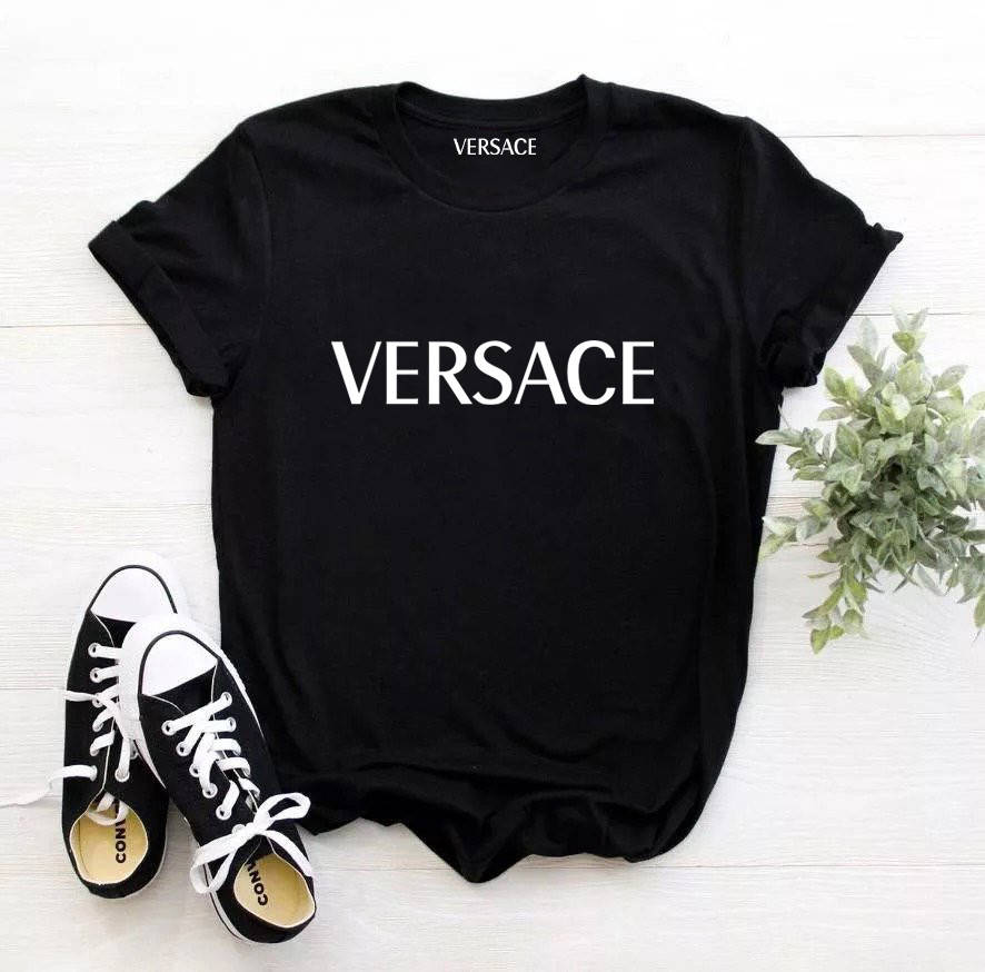

Мужская футболка Versace чёрная Версаче