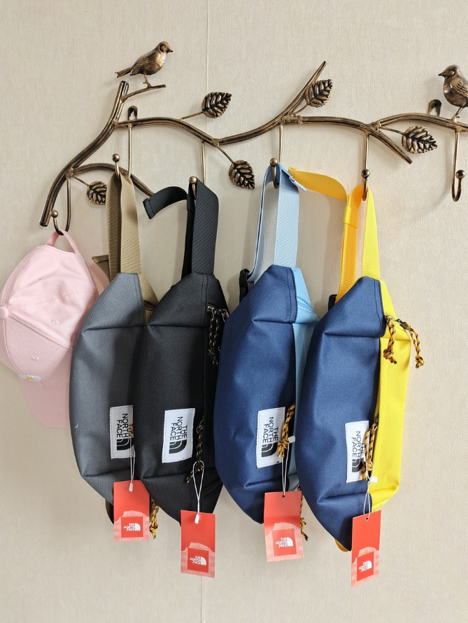 

Винтажная поясная сумка The North Face. Удобная, вместительная бананка для путешествий и повседневной носки, Желтый