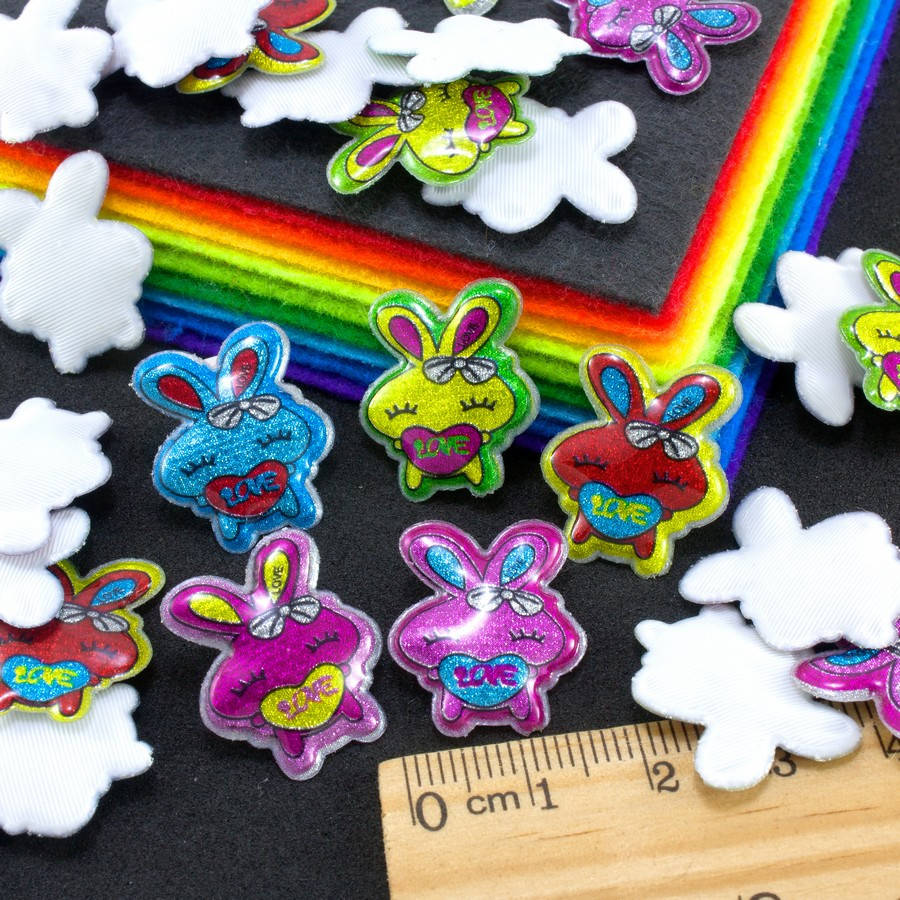 

(20шт) Виниловые патчи, аппликации с мягким наполнителем 20х19мм "Зайчик-4" Цвета - микс