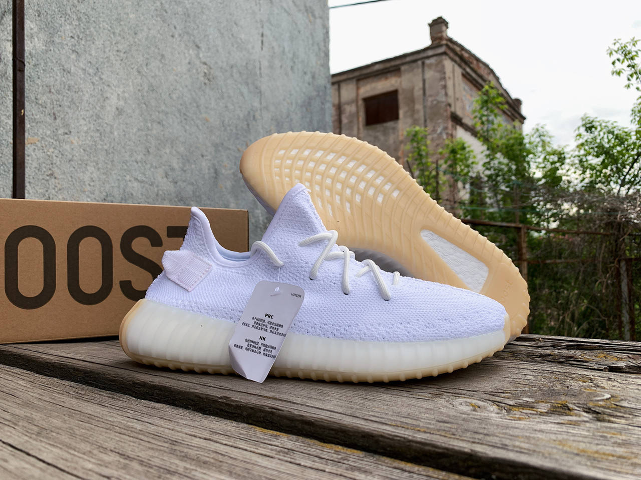 

Мужские летние кроссовки Adidas Yeezy Boost 350 White белые, Белый