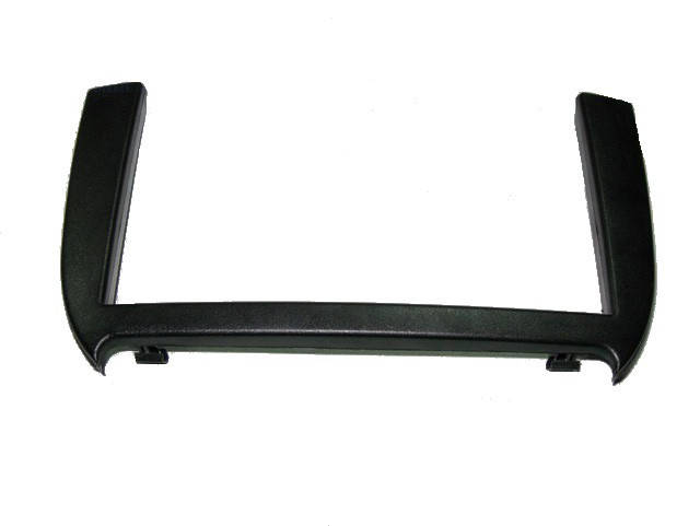 

Рамка магнитолы Ланос(GM) 96303173