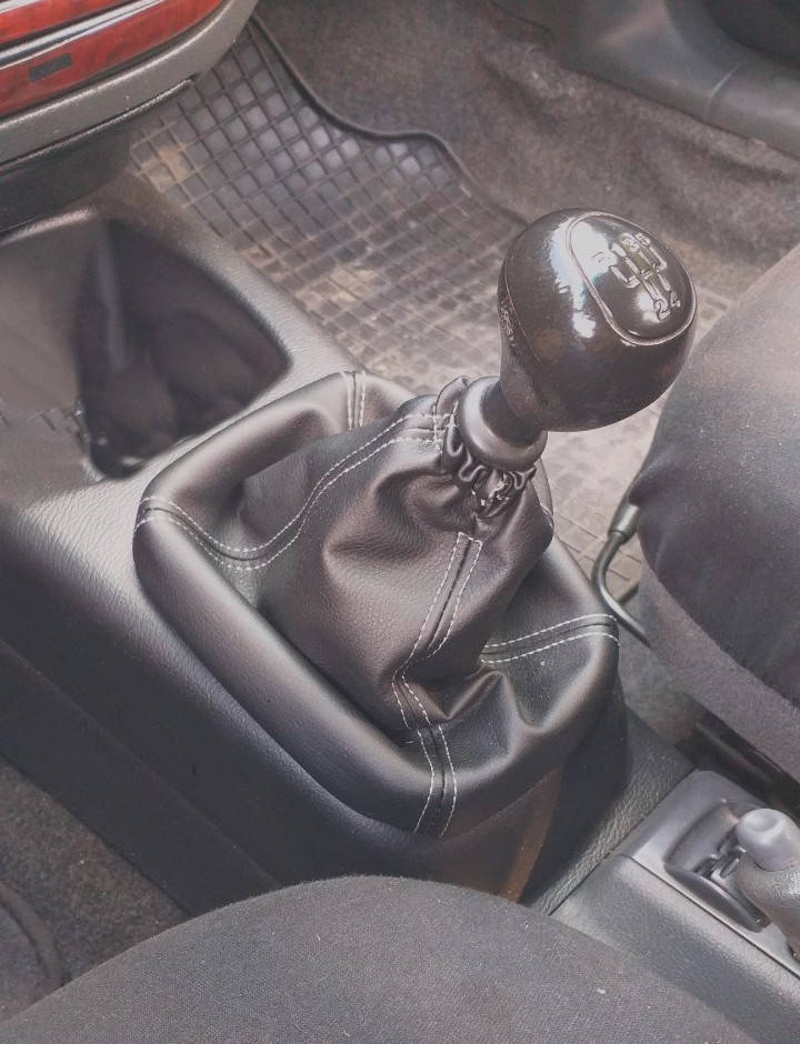 

Чехол КПП Ланос / Сенс с Серой строчкой. Чехол на кулису. Кожух кпп Daewoo Lanos Sens