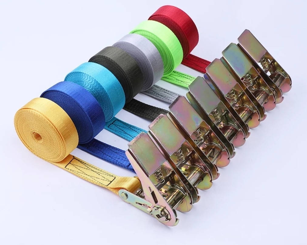 

Стяжные ремни , скрепы 4м