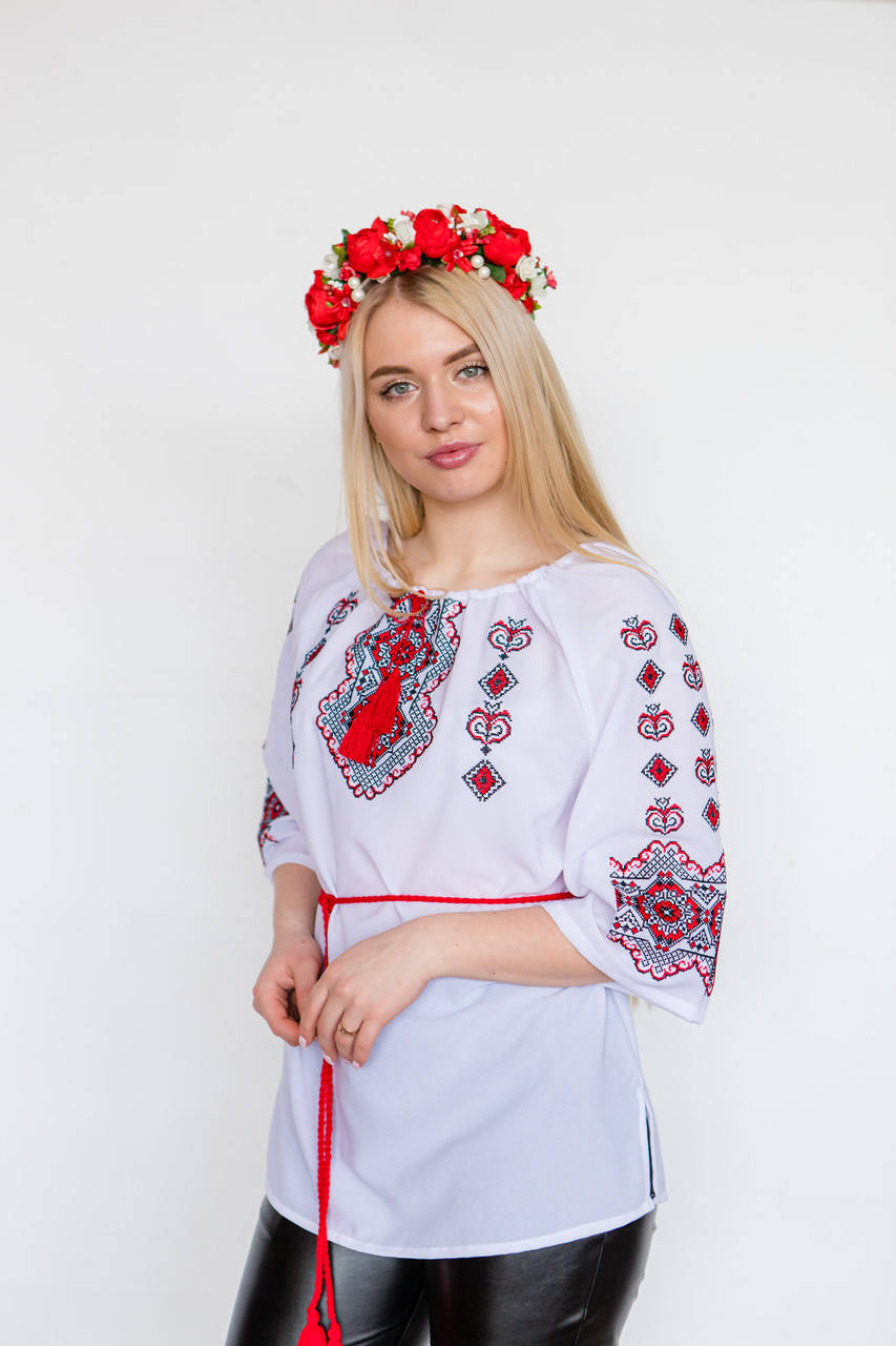 

Вишиванка жіноча Візерунок шифон біла