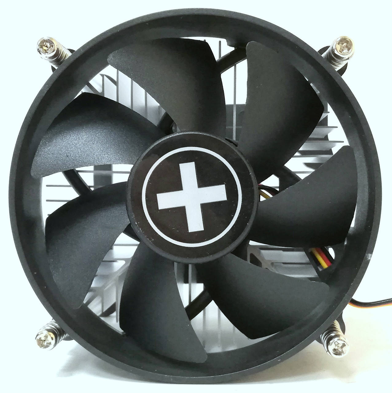 

Вентилятор для CPU Xilence I200 (XC030) 65W TDP 2200RPM 40.9CFM 3-pin для Intel Новый!