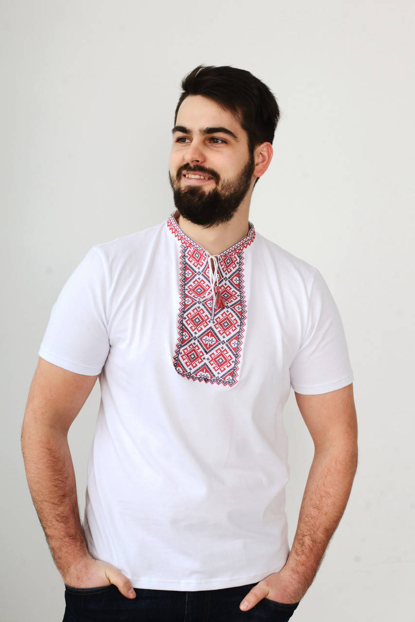 

Патриотическая мужская вышитая футболка с гармоничной вышивкойчф-10