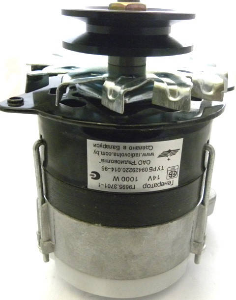 

Г964.3701-1 Генератор МТЗ 14V 1000W (с дополнительным выходом)