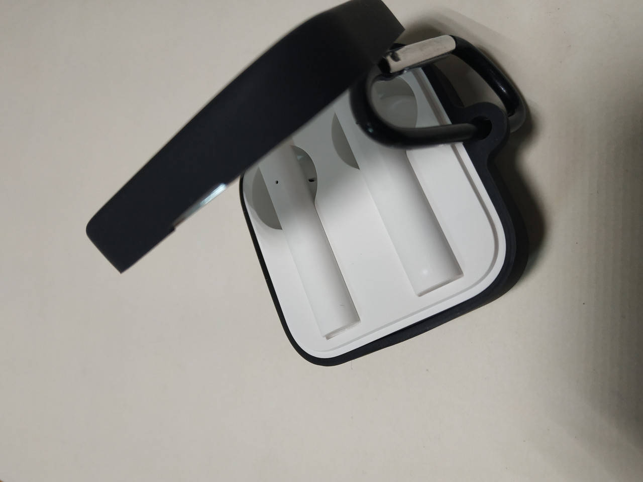 

Чохол для навушників Mi True Wireless Earphones Basic 2SE /Black Чорний. Якість, Черный