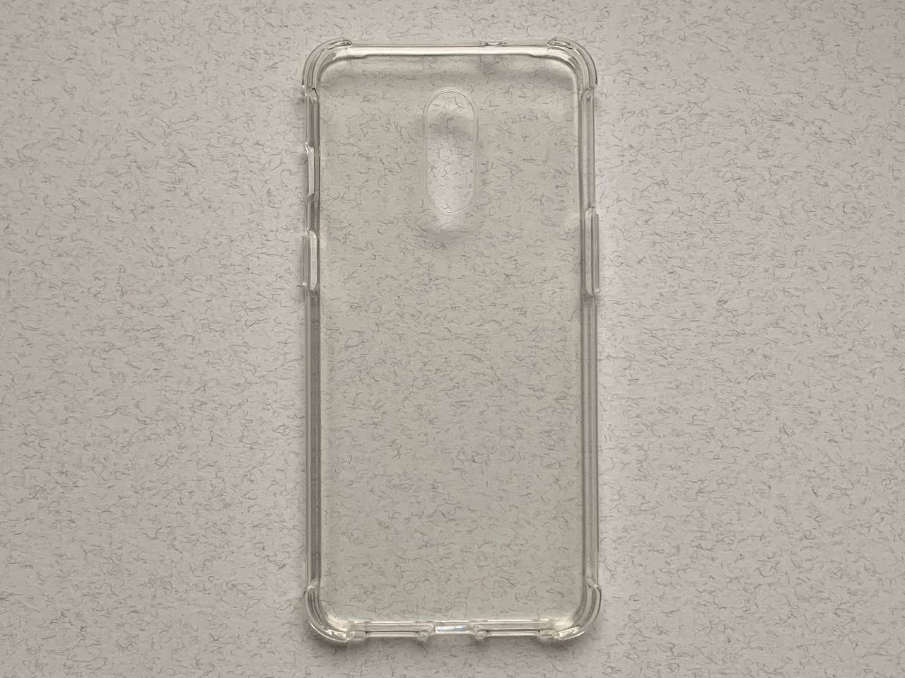 

OnePlus 7 прозрачный силиконовый чехол (бампер)