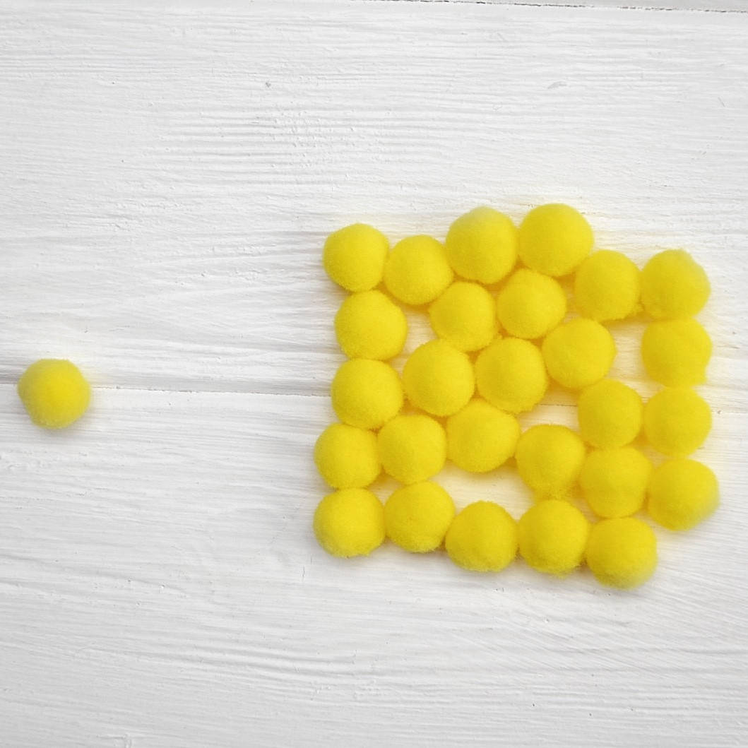 

Помпоны, 1,5 см, 30 шт., цвет желтый