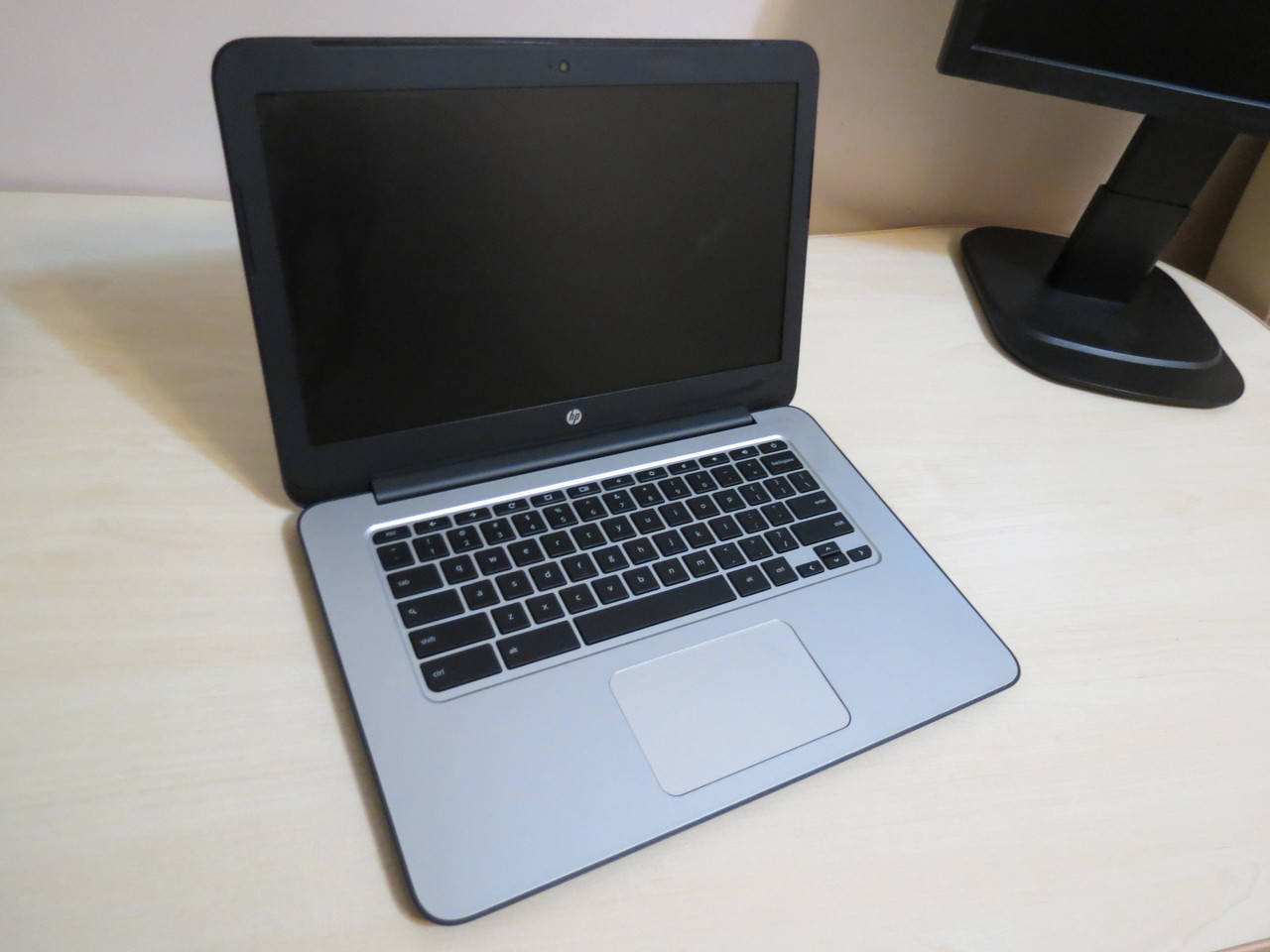

Ноутбук HP Chromebook 14 G4 Intel 2.58 GHz 4Gb DDR3L Web-Cam (Повреждения экрана)