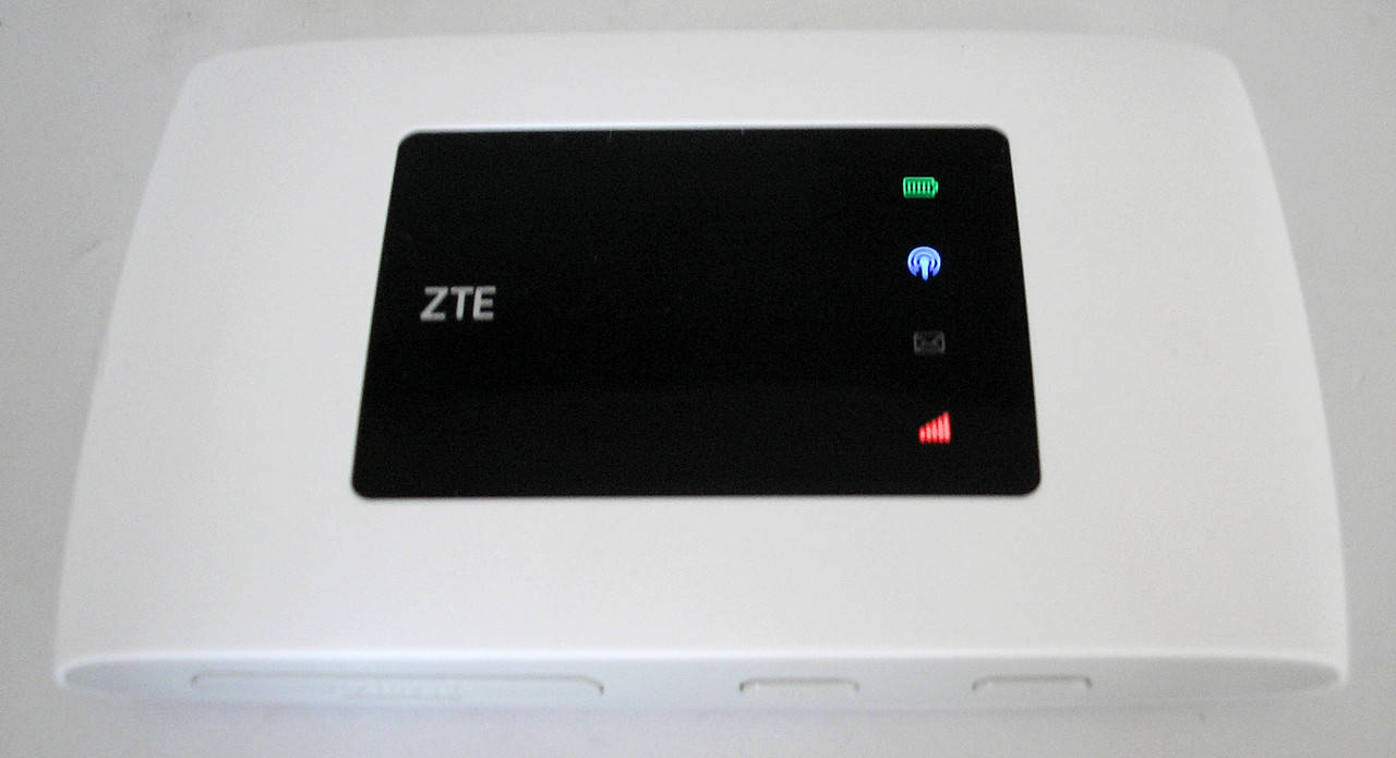 

Роутер модем 4G ZTE MF 920 LTE WIFI 3G вайфай два выхода под антенну 150 Мбит для киевстар лайф водафон