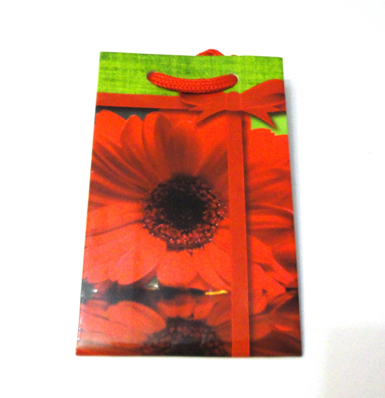 

Пакеты подарочные 12 см. х 8 см.