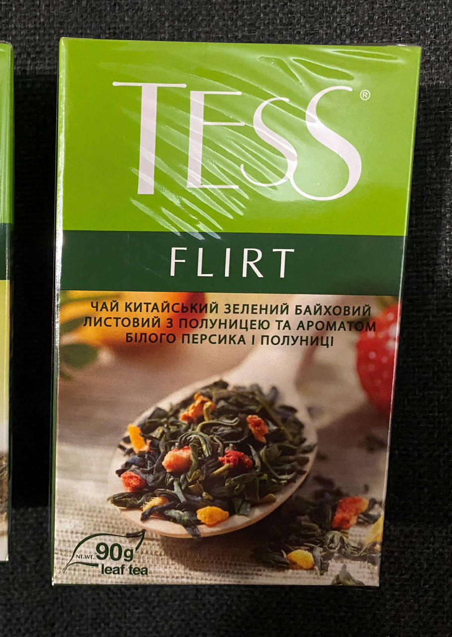 

4070-чай китайский зеленый Тесс FLIRT 90г с ароматом клубники и белого персика