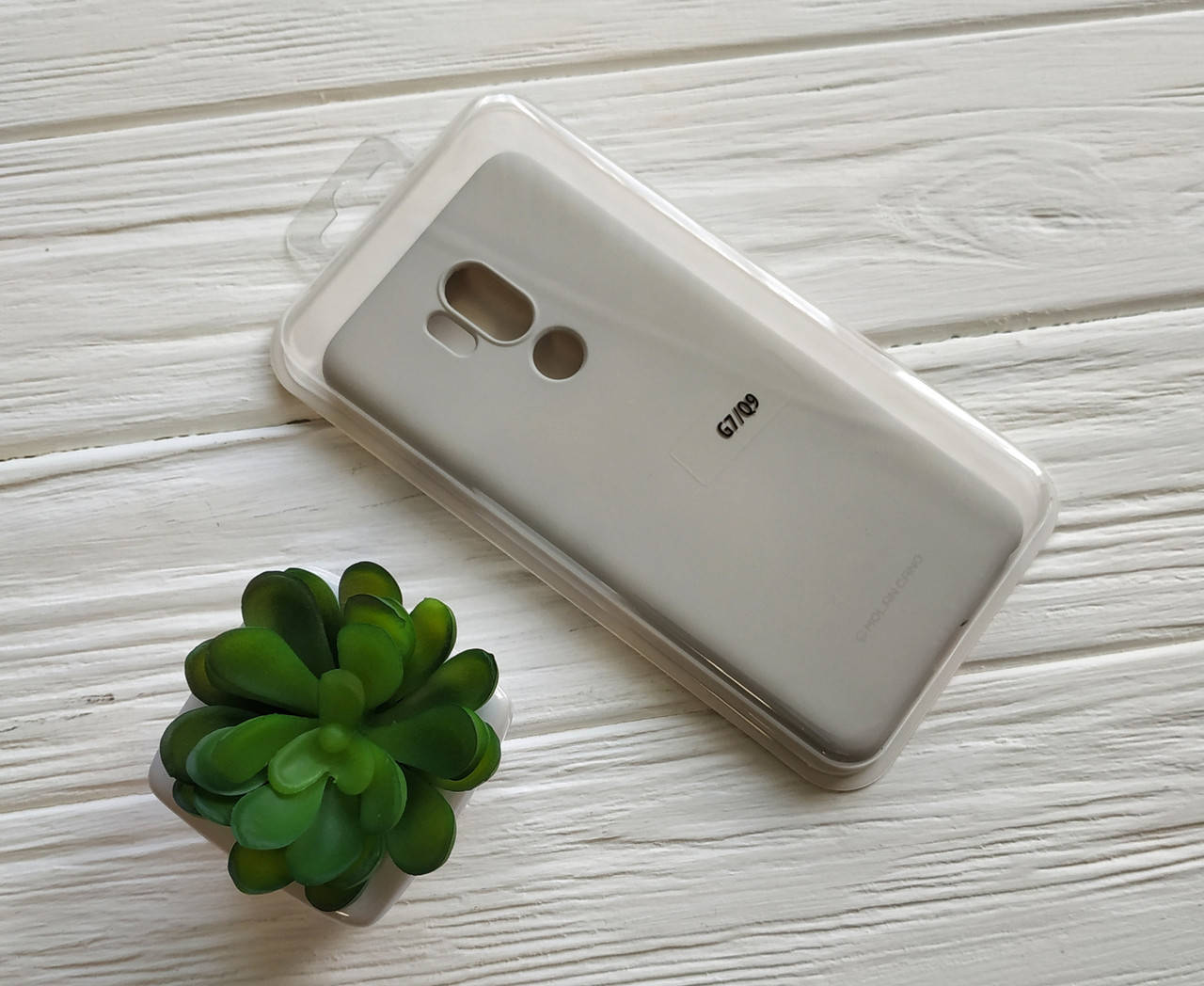 

Матовый силиконовый чехол бампер для LG G7 Thinq серый тонкий софт тач