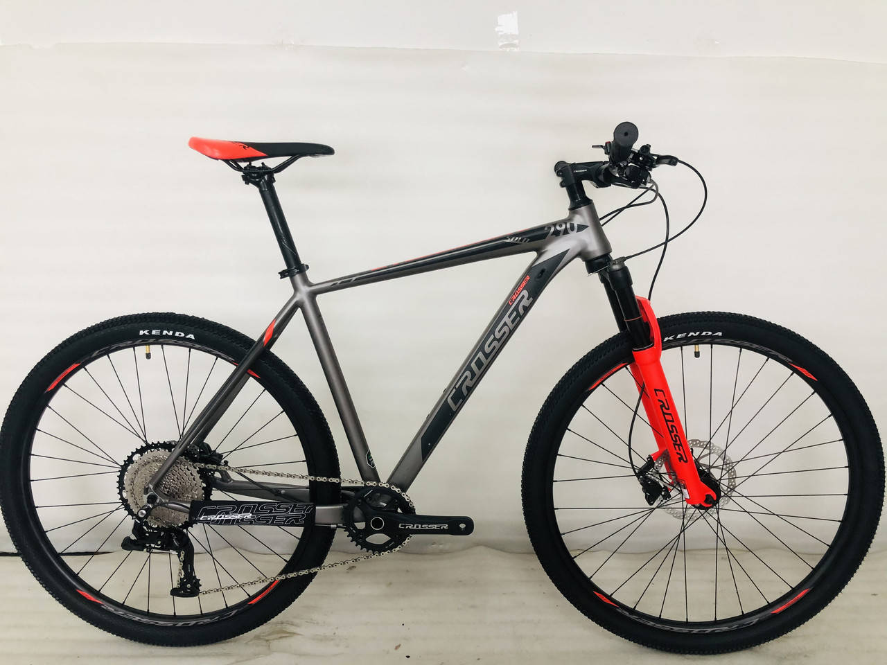 

Велосипед найнер Crosser Solo 29" Ltwoo+Shimano рама 19, серо-красный