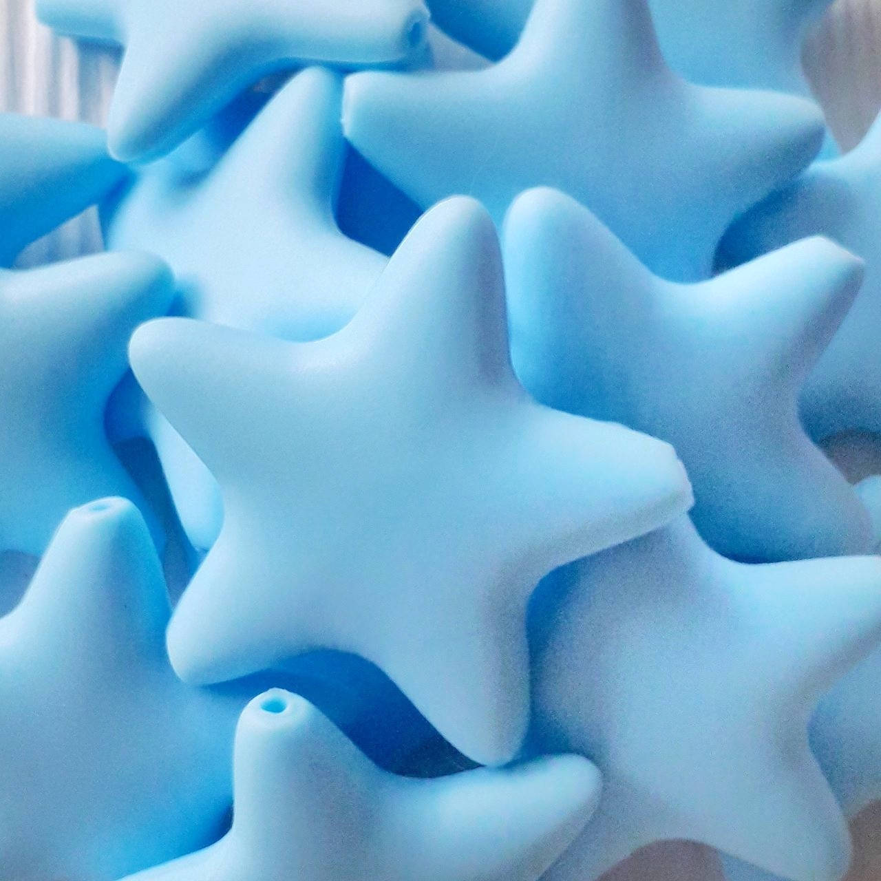 

Звезда остроконечная бусина силиконовая Голубой небесный