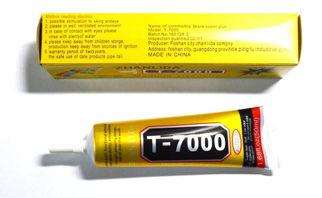 

Клей черный для тачскринов T-7000 50 мл