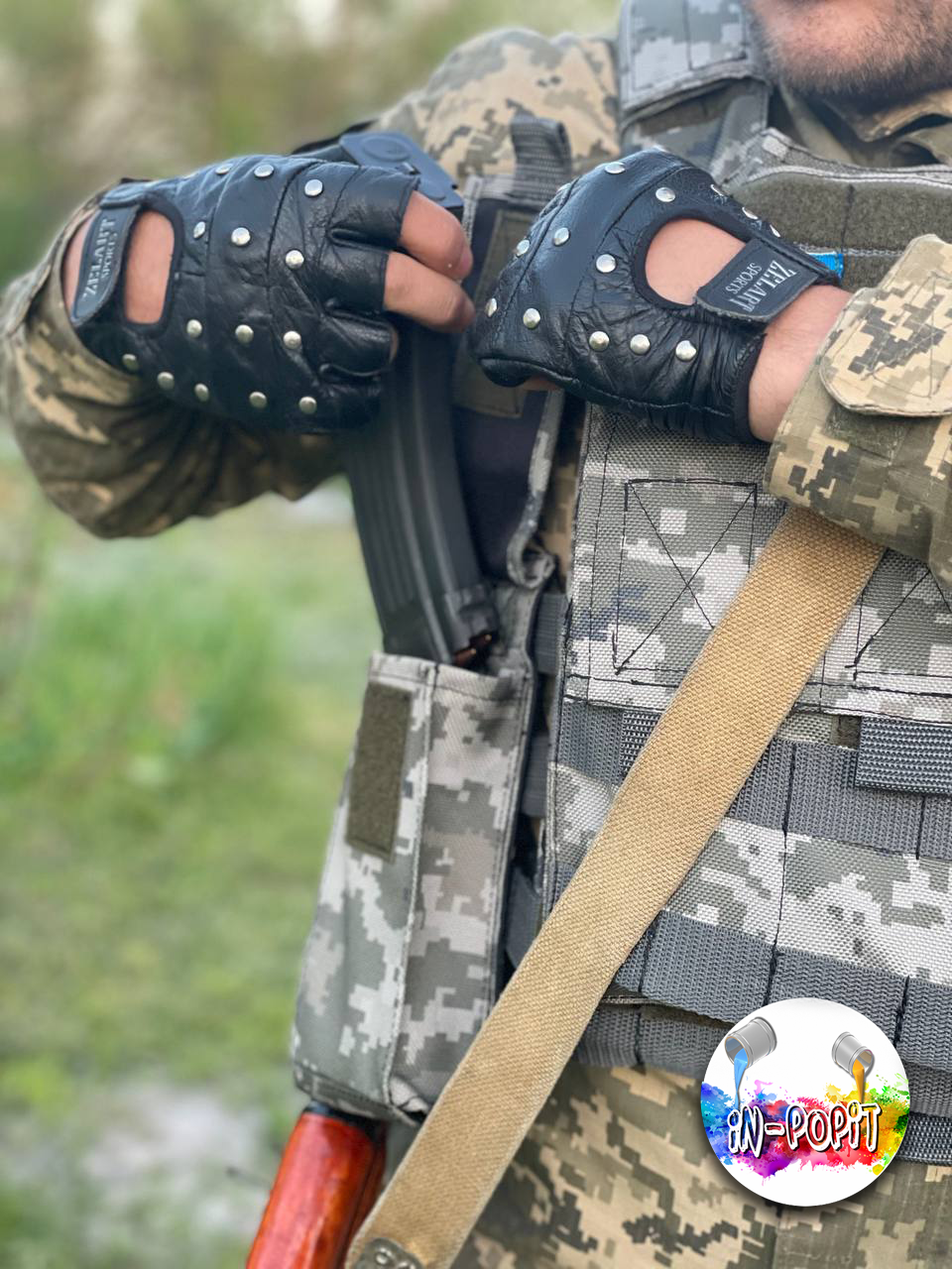 

Дополнительные карманы для магазинов АК или РПК из непромокаемой ткани Cordura 1200D, Камуфляж пиксель