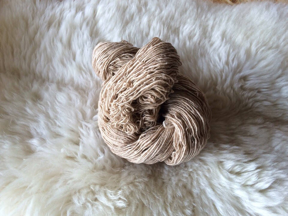 

Пряжа для вязания шерстяная Кофе с молоком