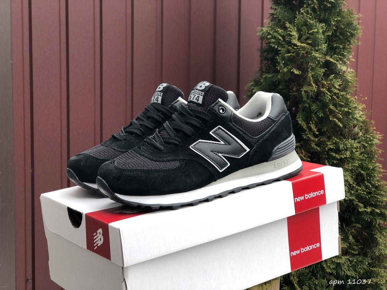 

Женские кроссовки New Balance 574, черные с белым (11037) 38, Черный