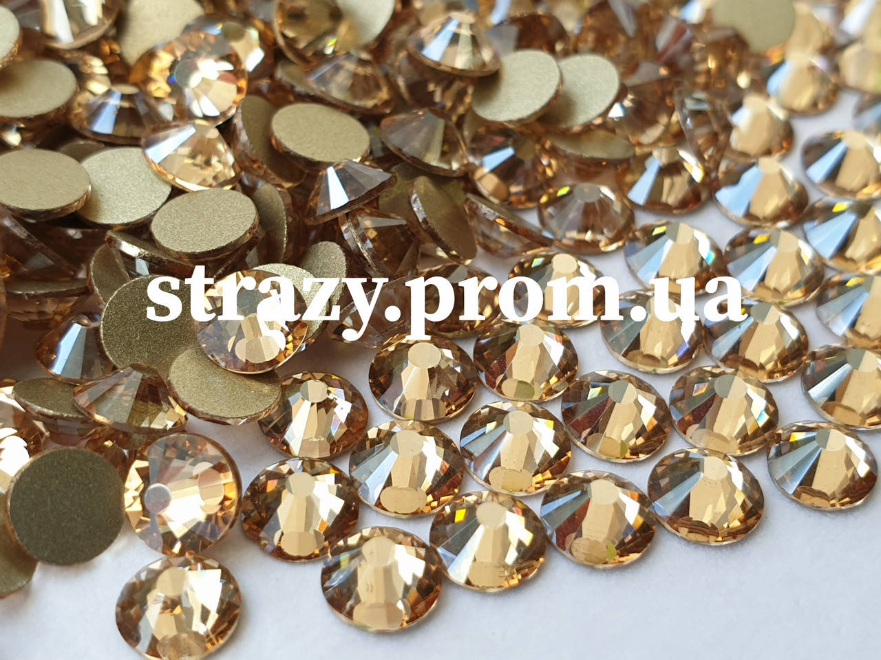 

Стразы Lux ss20 Gold Shaddow (5.0mm) 1440шт