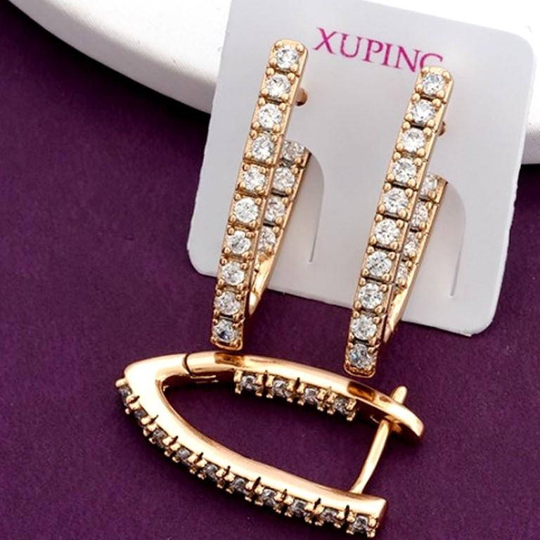 

Серьги Xuping длина 2.5см ширина 2.5мм медицинское золото позолота 18К стрелы с810