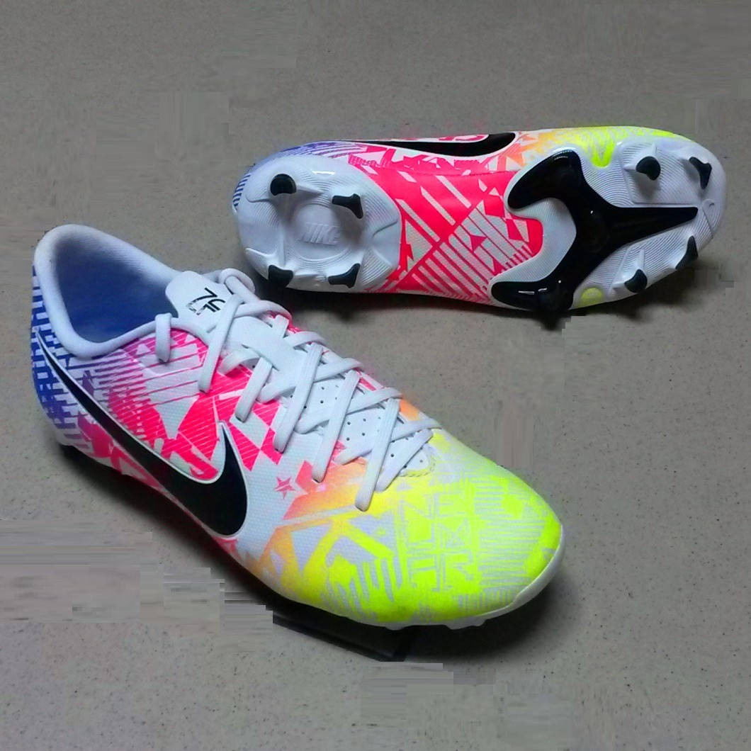 

Детские футбольные бутсы Nike Mercurial Vapor 13 Academy Neymar MG Junior AT8125-104, Белый