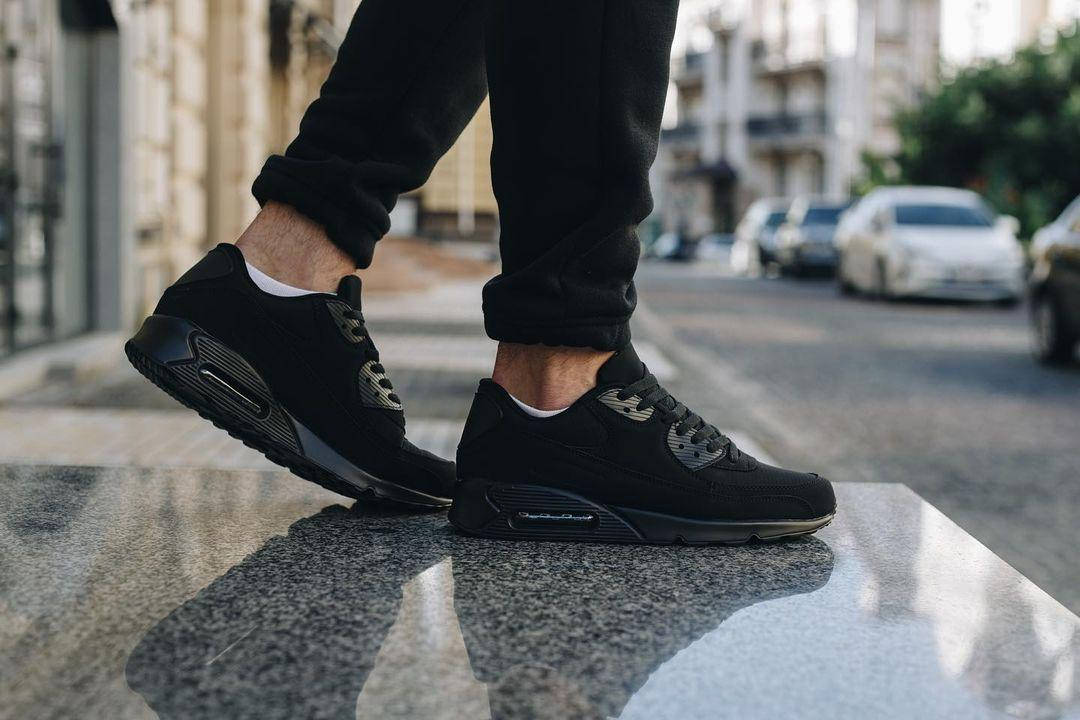 

Мужские кроссовки nike 90 найк 90 черные белые стильные и ноские, Черный