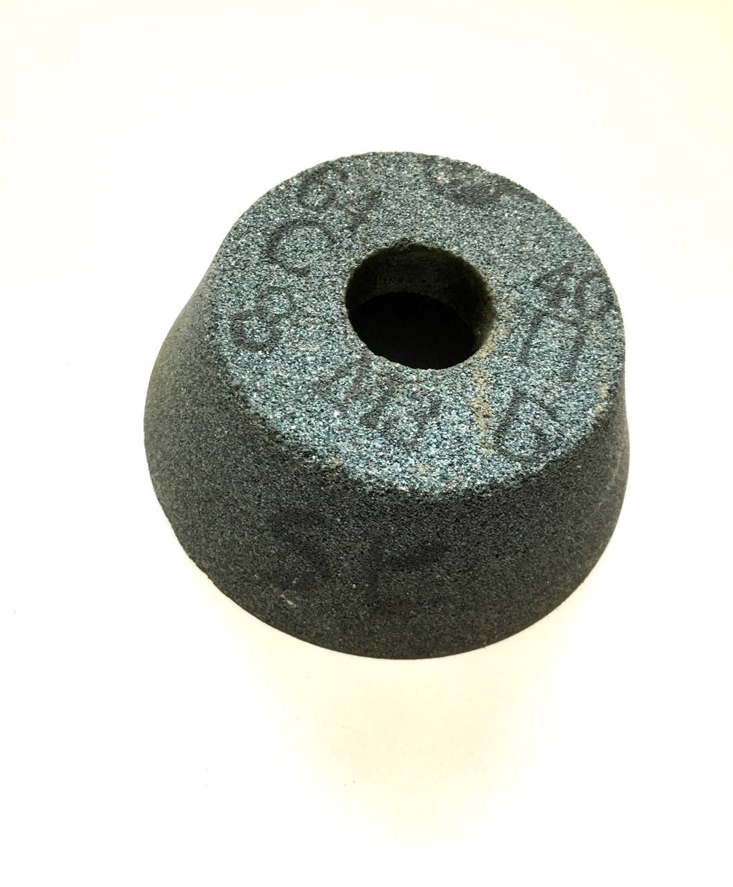 

Круг(Чашка) абразивный 64С 40П 125х32мм 70°градусов, высота 50мм. СССР