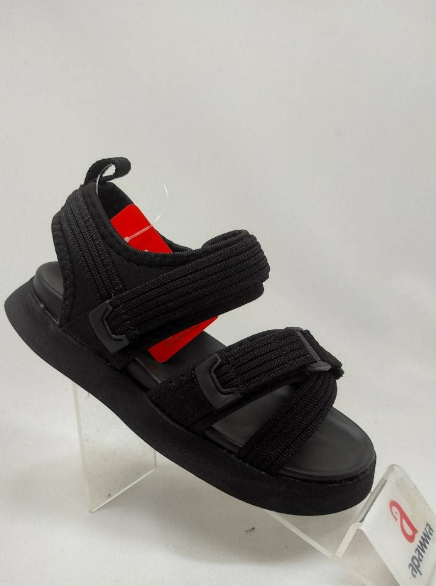 

Босоніжки чорні для дівчат чорного кольору Модные чорные босоножки Apawwa 29 30 р. 30, Черный