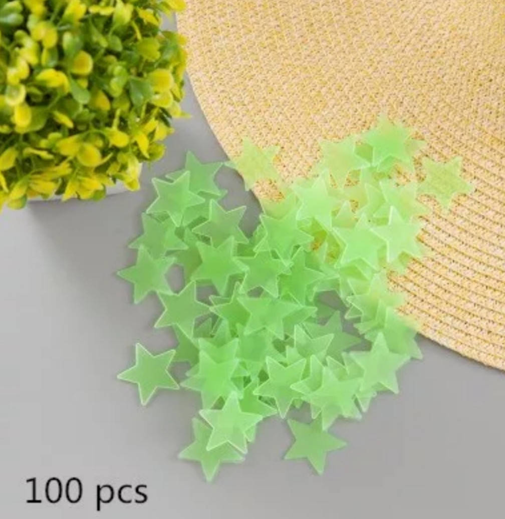 

Фосфорные звездочки на потолок, стену - в наборе 90-100шт., пластик, в набор входит 2-х сторонний скотч, Зелёный