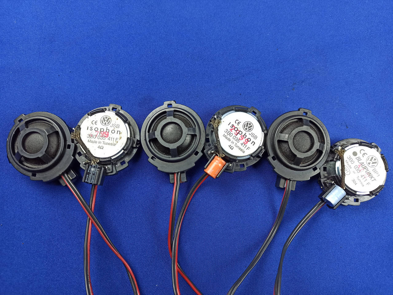 

Пищалки Передние Volkswagen Passat B5