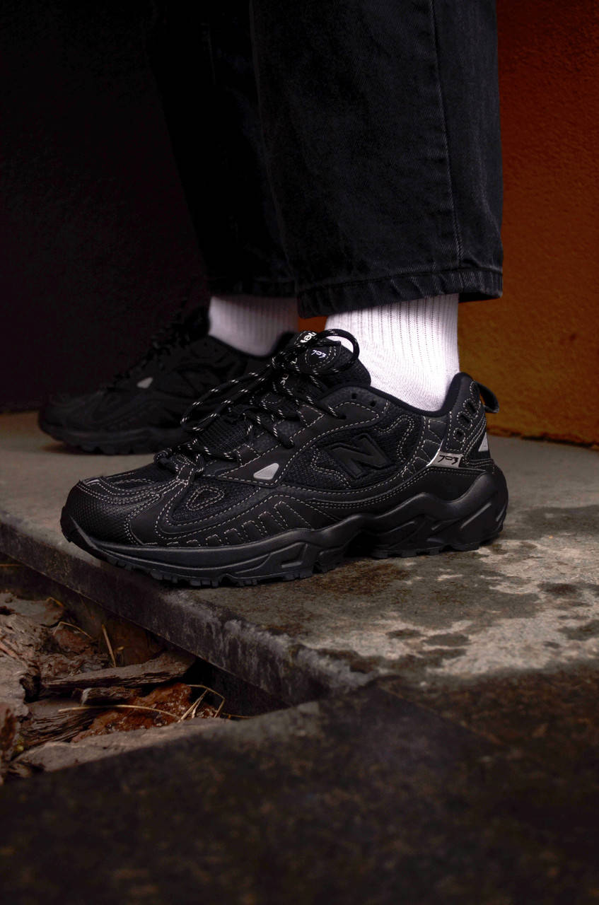 

Кроссовки мужские New Balance 703 Black Нью Беланс 703 Блэк 42, Черный