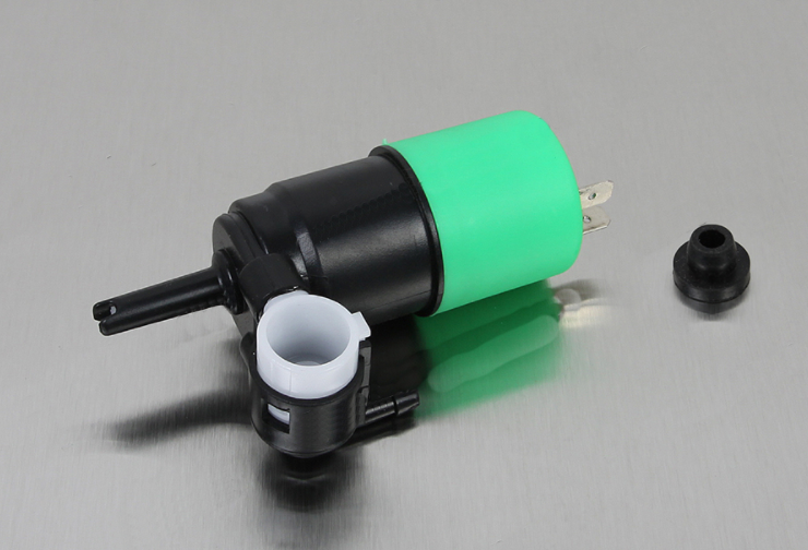 

Насос стеклоомывателя MAN M90, F90, L2000, M2000, F2000, Neoplan, 81264856027, 81264856023, 81264856030