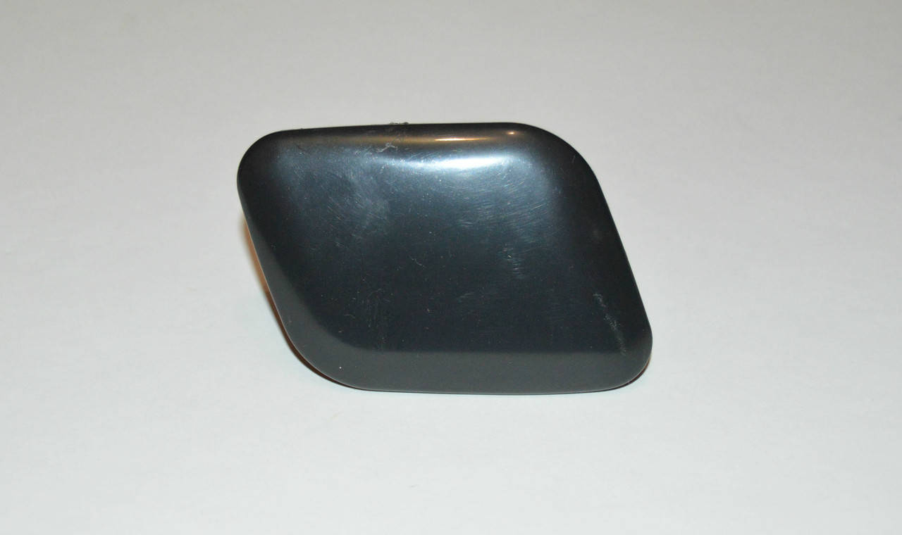 

Audi A6 C5 (97-01) заглушка омывателя фар правая