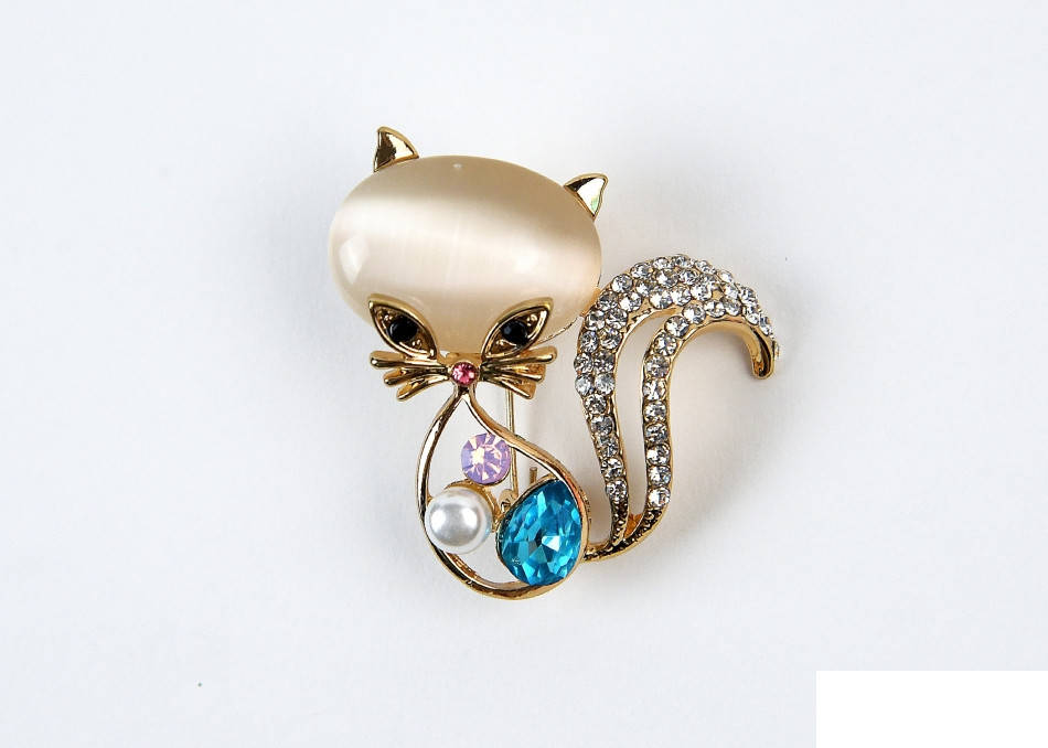 

Брошь «Кот с ониксовой мордашкой» 01-11-75