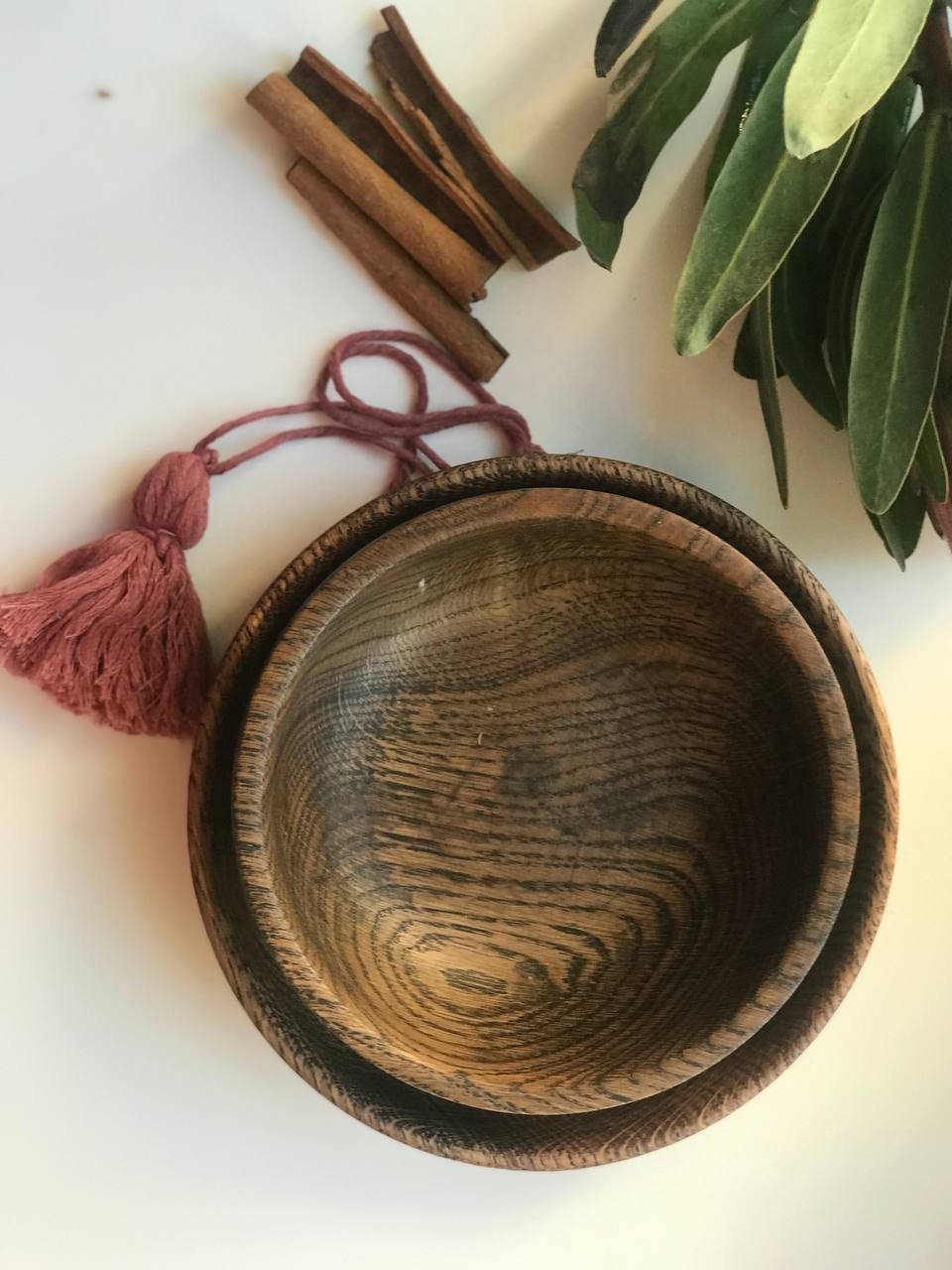 

Тарелка ,миска из дуба . Ручная работа точеная 150
