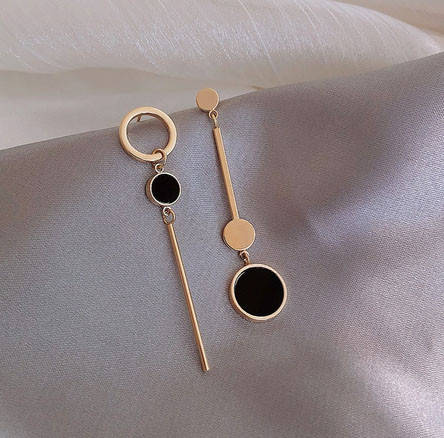 

Серьги длинные Ассиметрия